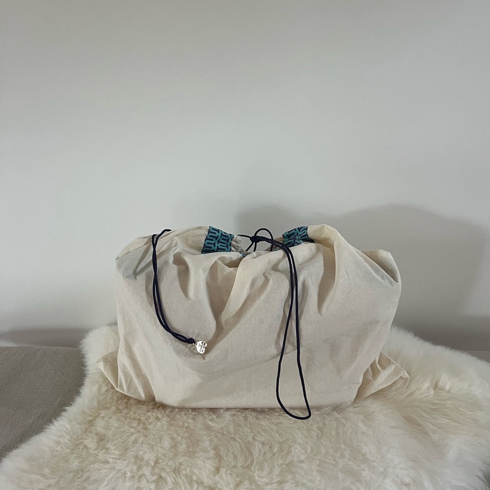 Tory Burch Light Pink Tote Bag - Picture 9 of 15